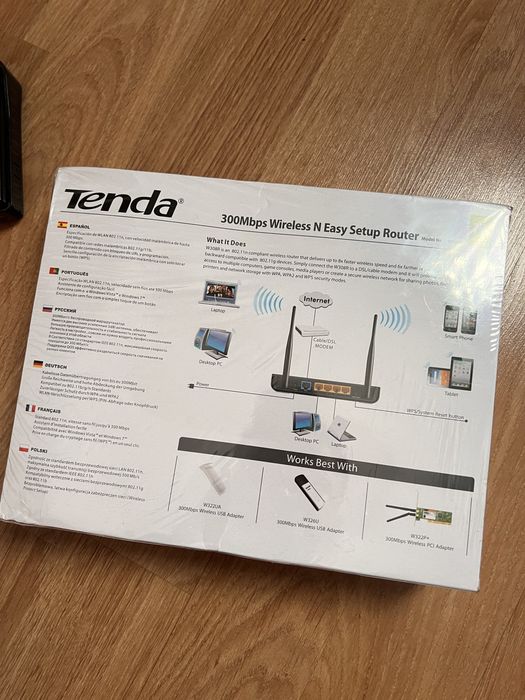 Router WiFi Tenda si D Link , noi