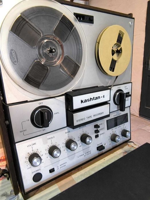 Magnetofon vintage 1989 Kashtan-1 perfect functional stare foarte buna