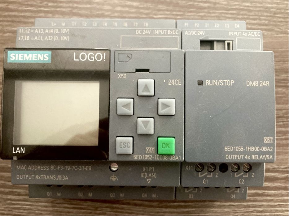 Siemens logo. Сименс лого