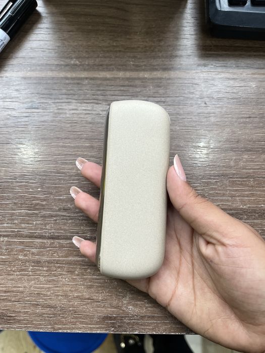 Dispozitiv iqos ILUMA fara stilou