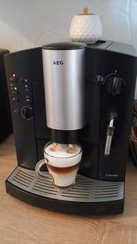 Expresor automat boabe cafea AEG capuccino