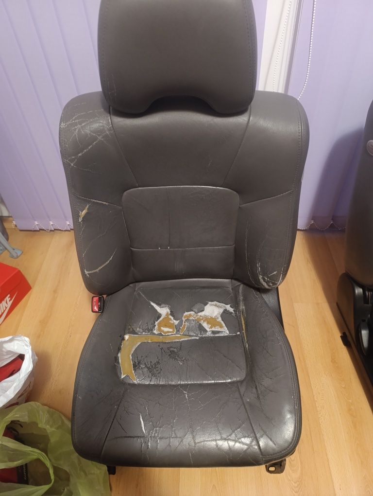 Седалки за Subaru Outback B12