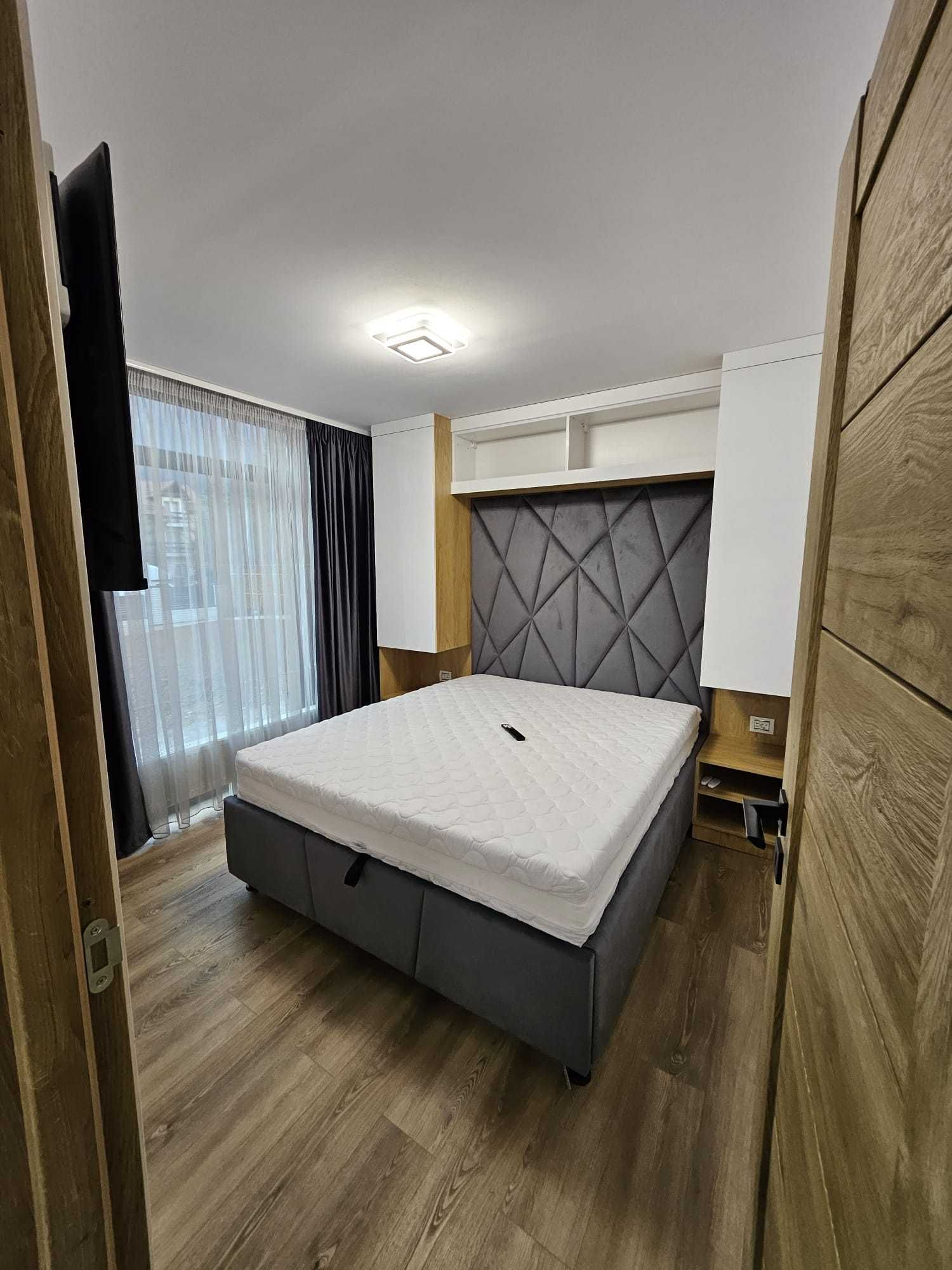 Resort turistic-case modulare de vânzare în Bușteni