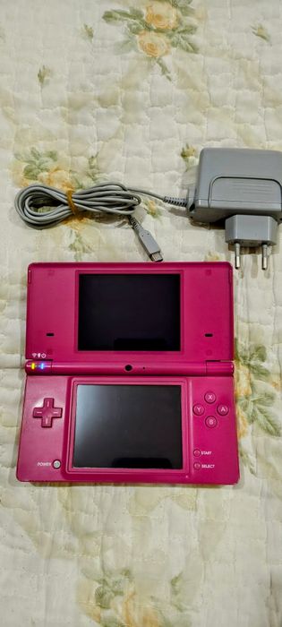 Joc Nintendo DSi cu card modat