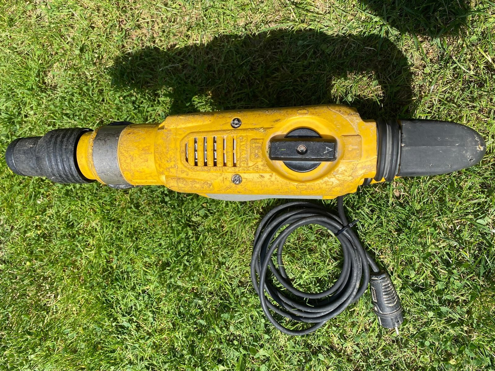 Picamer/demolator /rotopercutor Dewalt D 25614