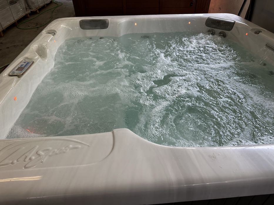 Джакузи градинско 6 места  LA SPAS