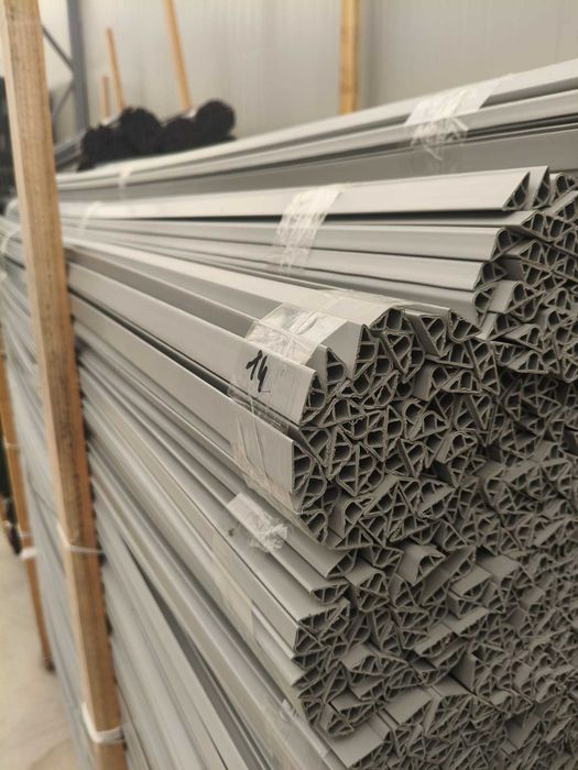 Șipca triunghiulară profil din plastic 20-30 mm cofraje