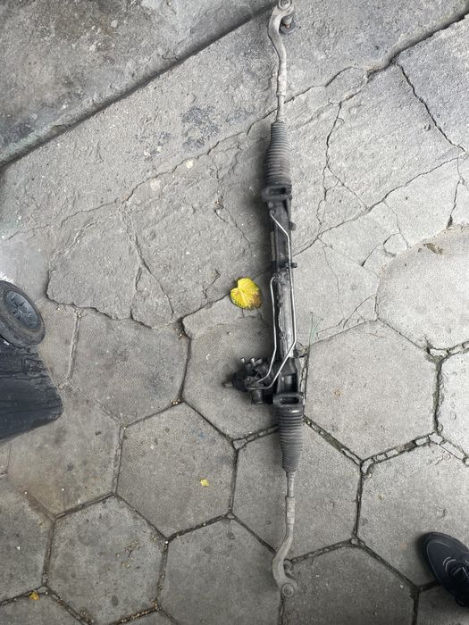 Хидравлична рейка за ауди а5 имам и други части за ауди а5 купе