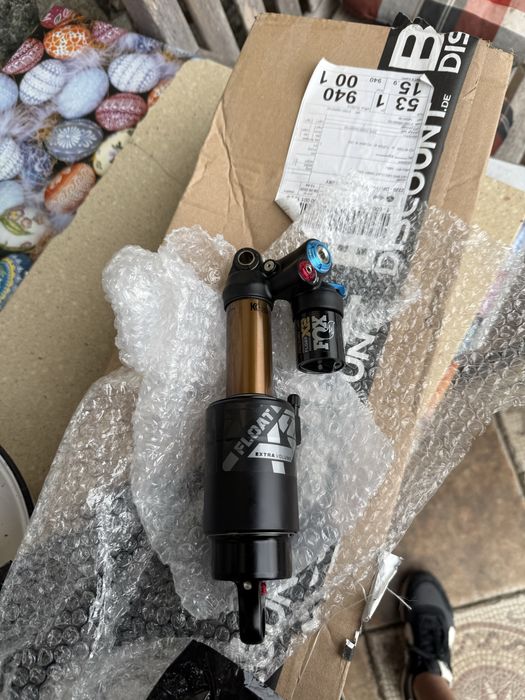 FLOAT factory  fox X2