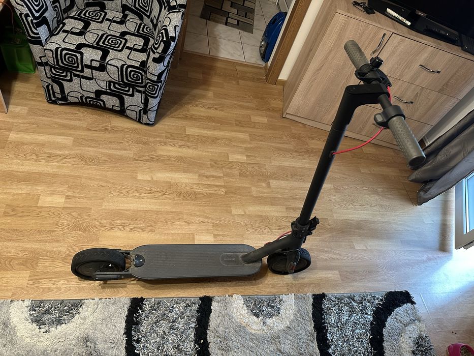 Trotineta electrica Xiaomi Scooter 3 Lite