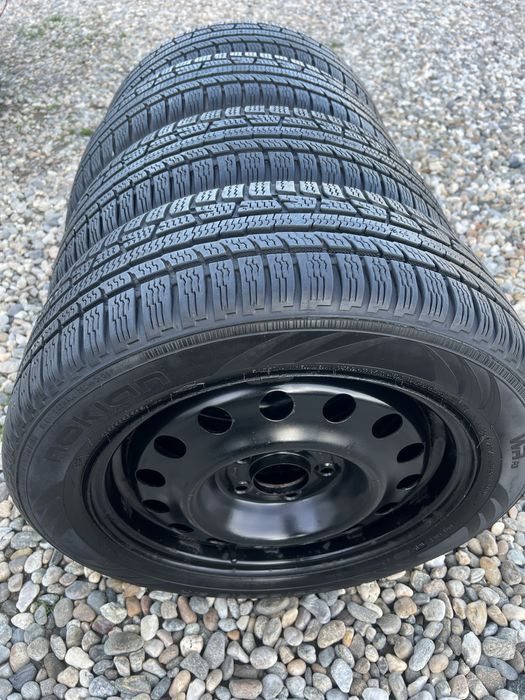 Anvelope iarna cu jante tabla