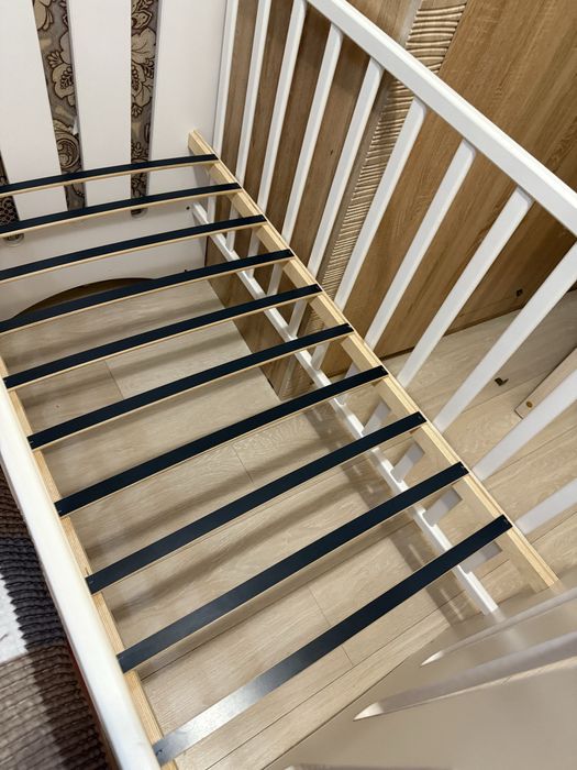 Продам детскую кроватку