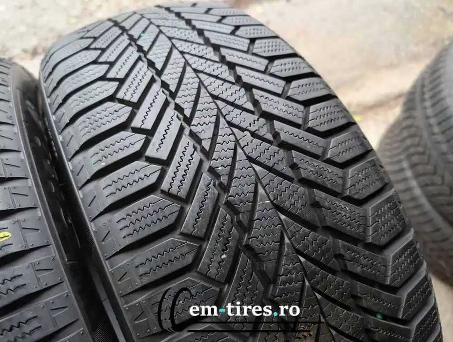 SET 2 Anvelope Iarna 215/55 R17 GITI GitiWinter w1 98V