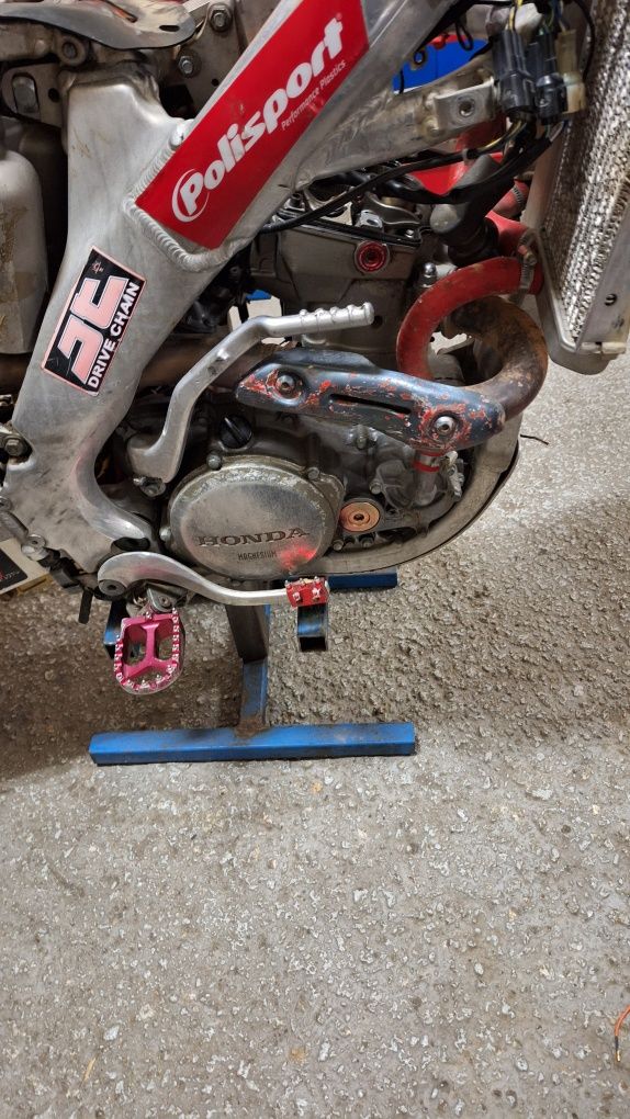 Dezmembrez honda crf 250R