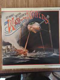 Двоина Грамофонна   плоча The War Of The Worlds