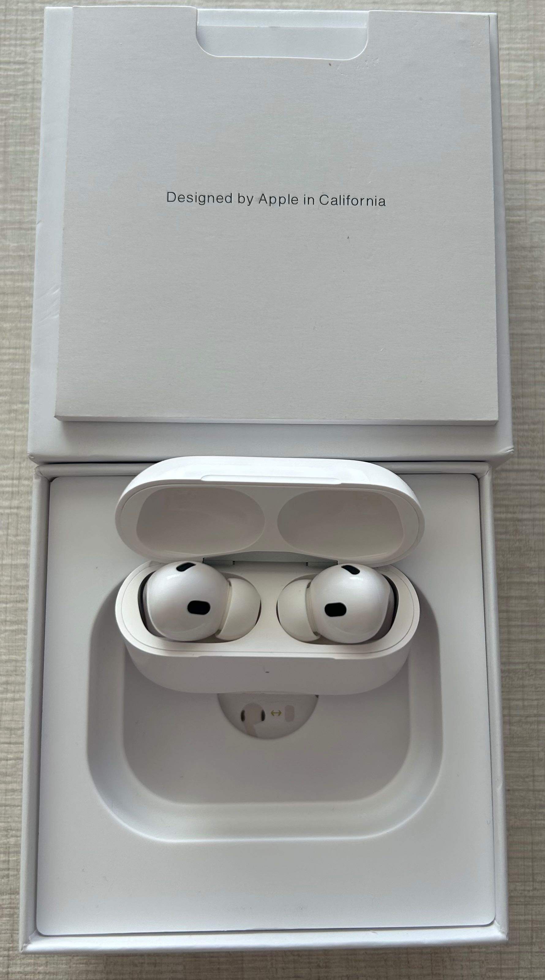 AirPods Pro 2 - слушалки