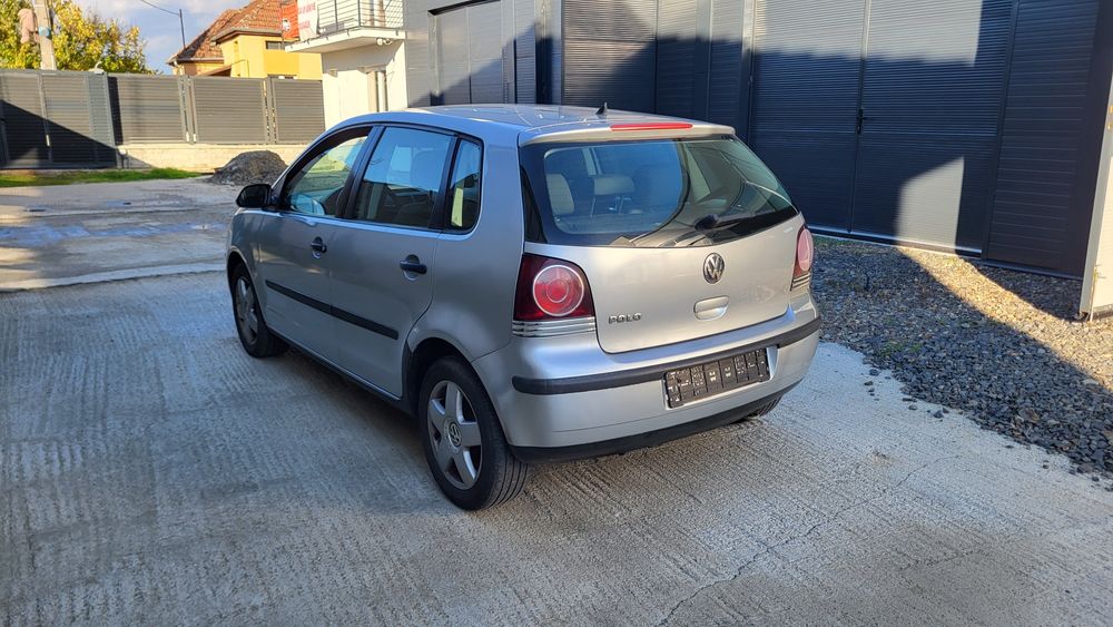 Volkswagen Polo din 2008 1,2 12 v euro 4 cu climatic