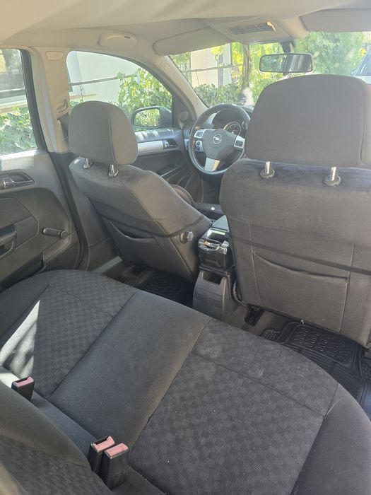 Opel Astra H stare buna!!! 1250 euro