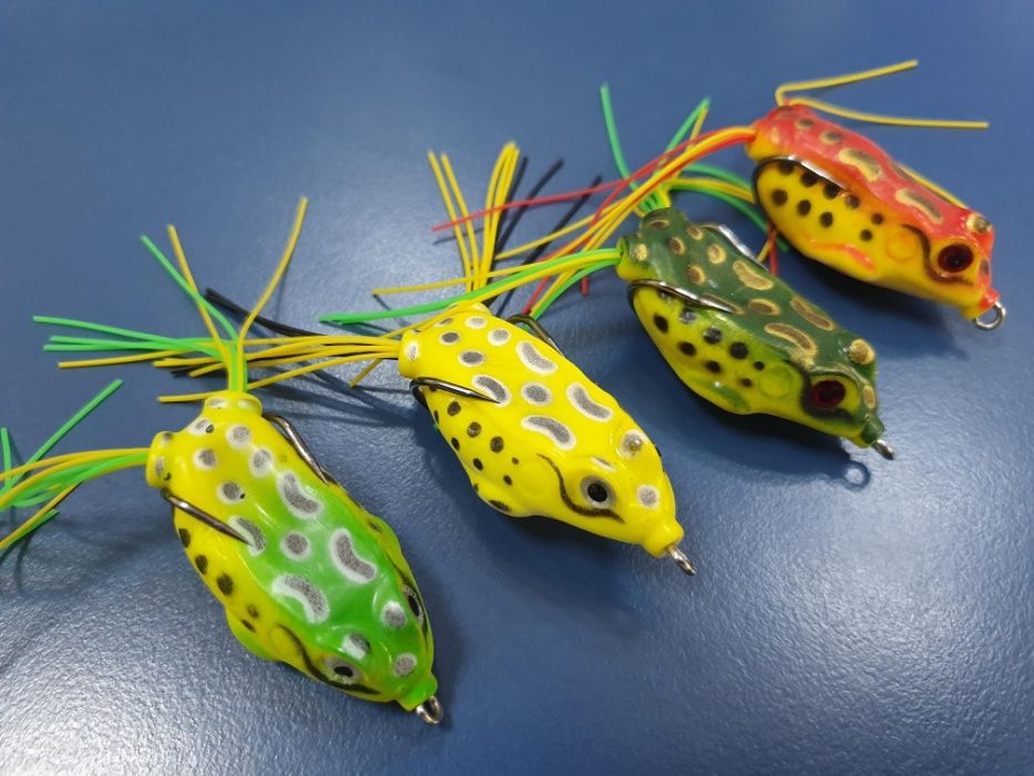 Naluci silicon tip frogs