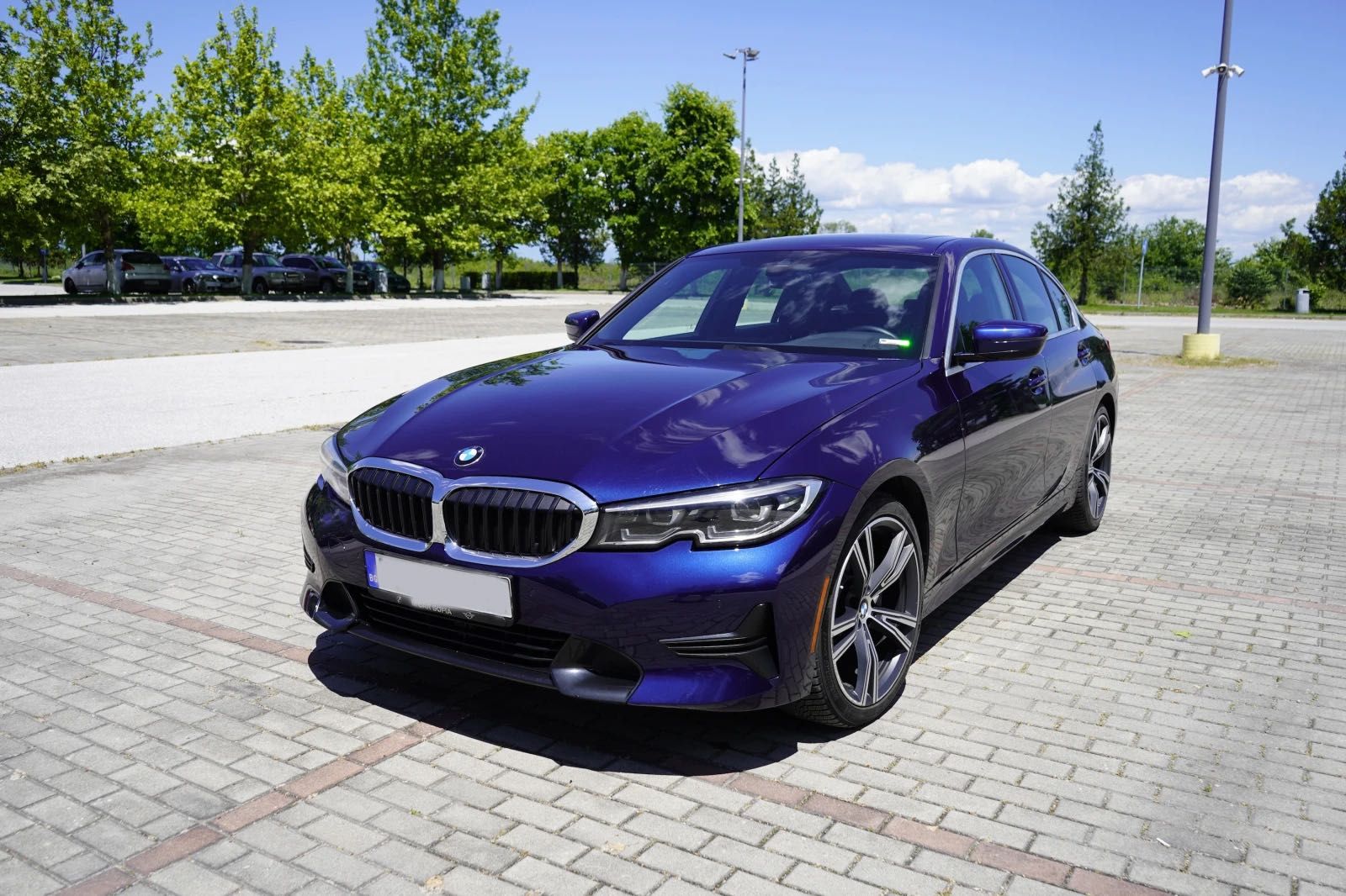 BMW 330 xDrive/KEYLESS/ Virtual Cockpit/ Sport Line