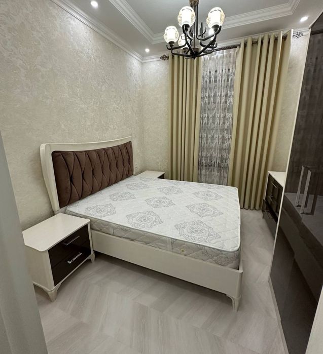 Kunlik kvartira va mehmonxonalar bor. Bez zaks ham qabul qilamiz 24/7