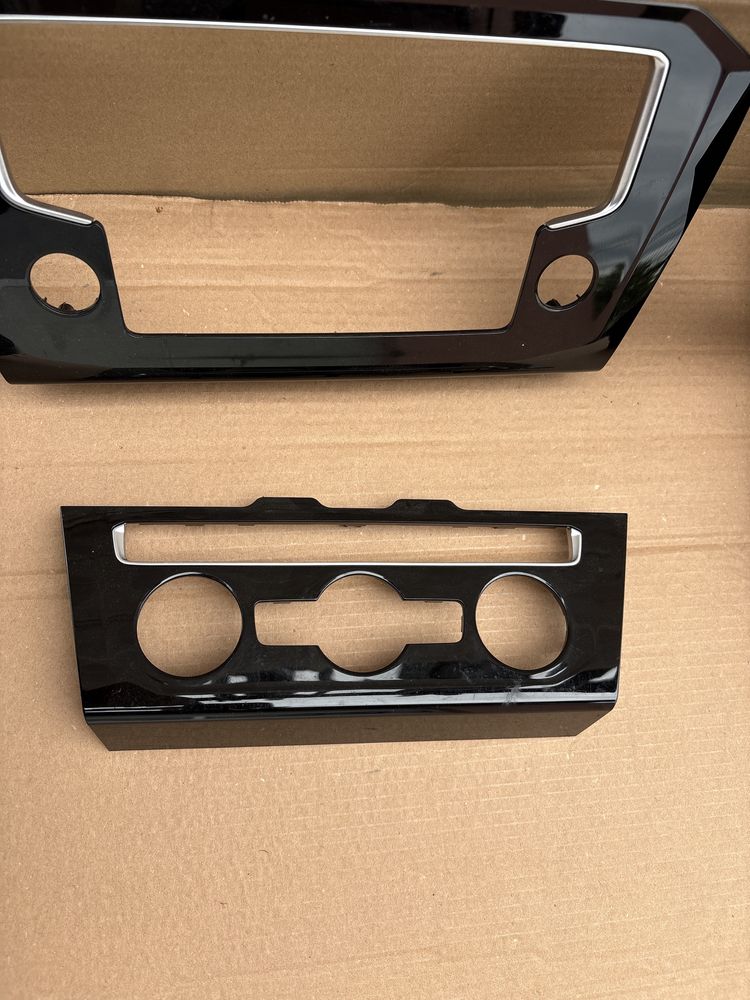 Trimuri bord negre vw passat b8