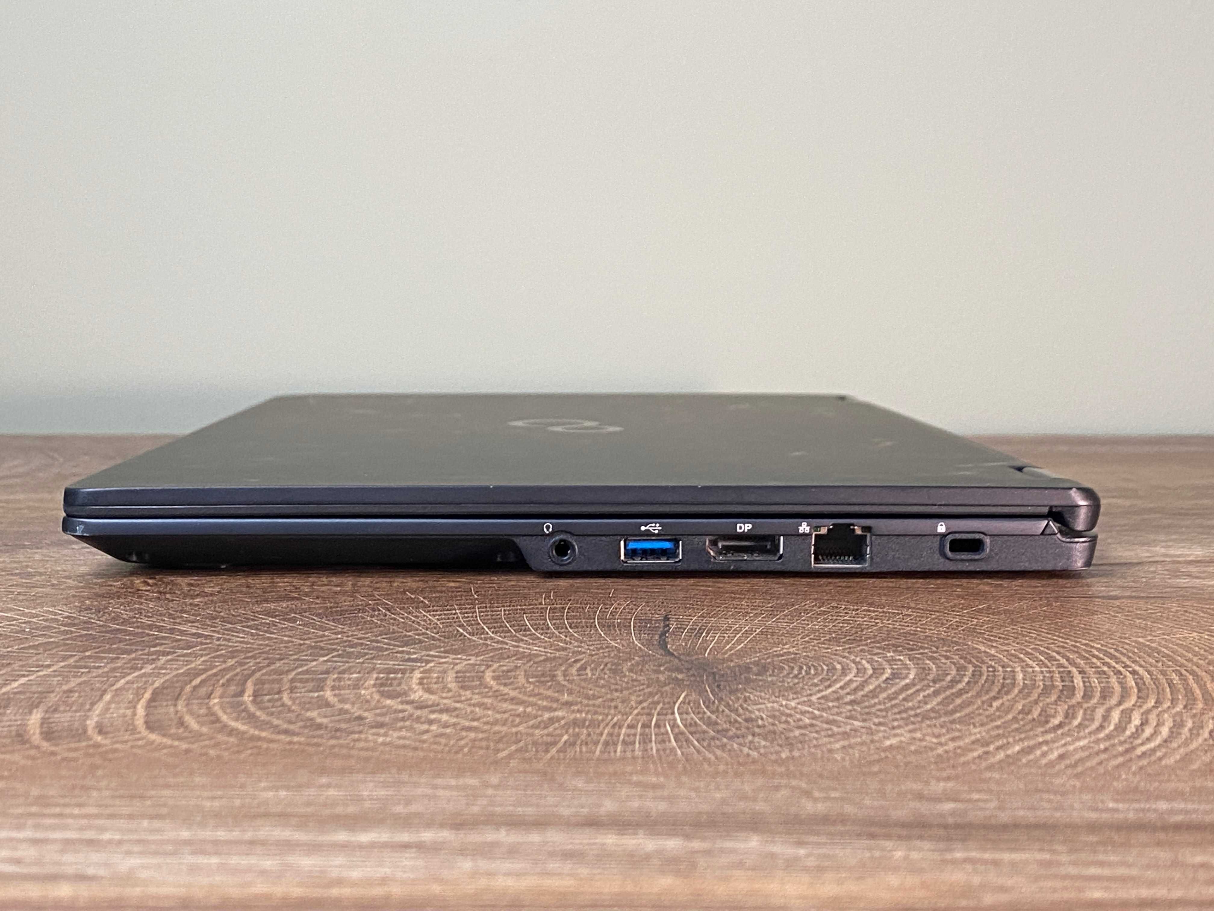 FUJITSU LIFEBOOK U747 I5-7200U/8GB/256GB SSD/14" FHD/DP/Web-Камера
