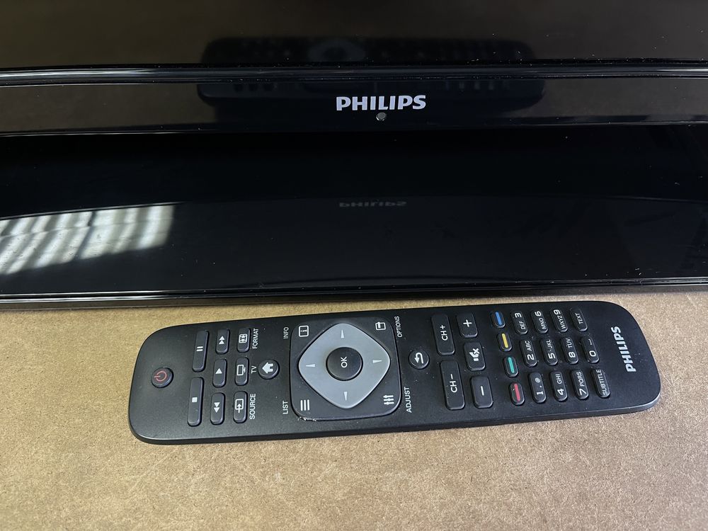 Телевизор Philips Full HD LED 40” - 40PFL3018K/12