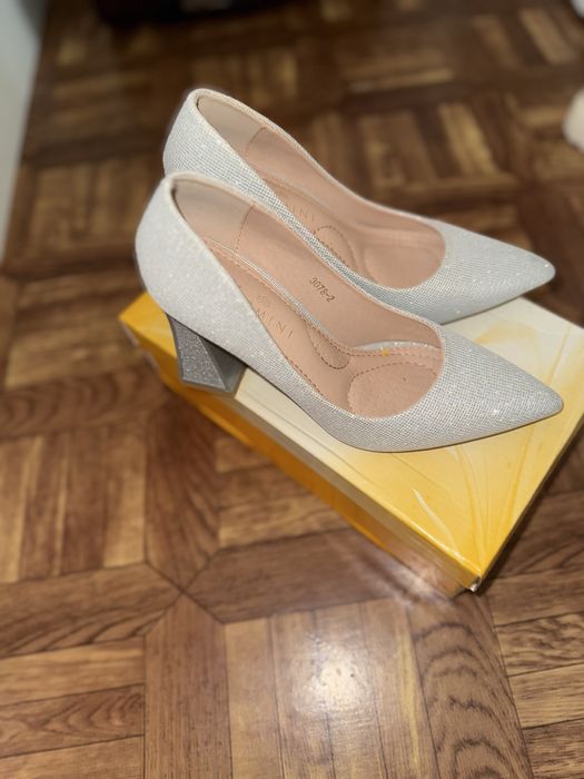 Продаю туфли в хорошем качестве