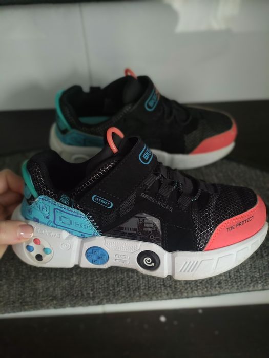 Lot adidași băieți mărimea 34