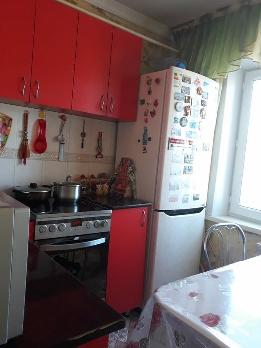 Продам 2 комнатную квартиру в 3 микрорайоне дом 5