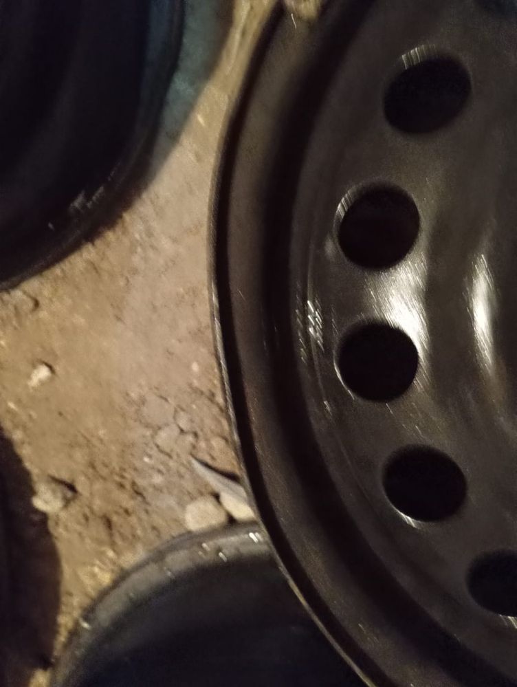 Продам диски на 15