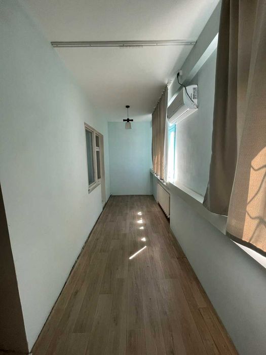 Продаю четырёхкомнатную квартиру (Со́бственник)