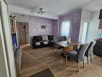 PF Vand Apartament 3 camere, str Eroilor, parcare , strada privata