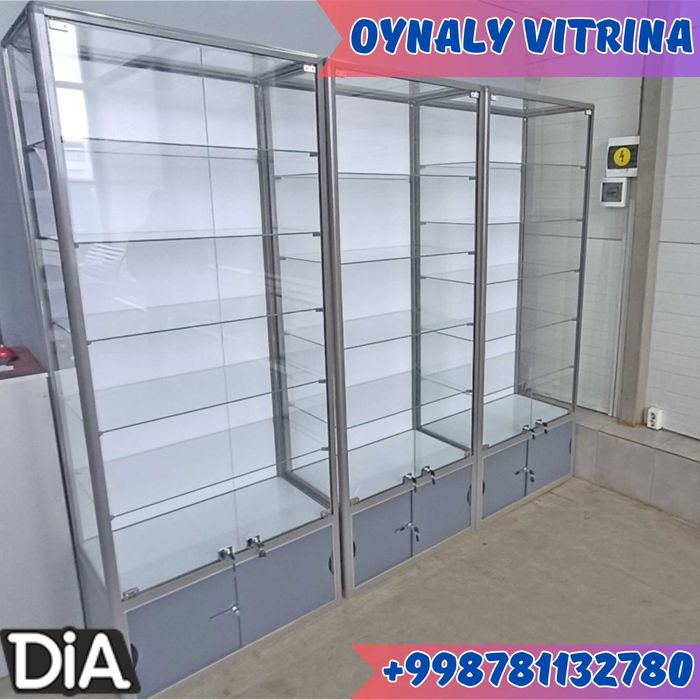 Витрина стеклянная, прилавки. Metal oynaly vitrina va prilavkalar