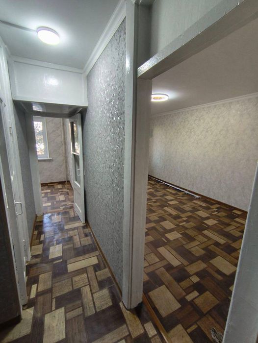 Дружбада 1 хонали евро ремонт уй сотилади