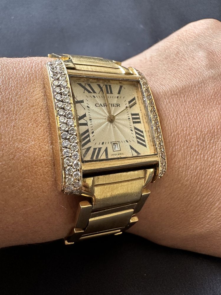 Золотые часы Cartier