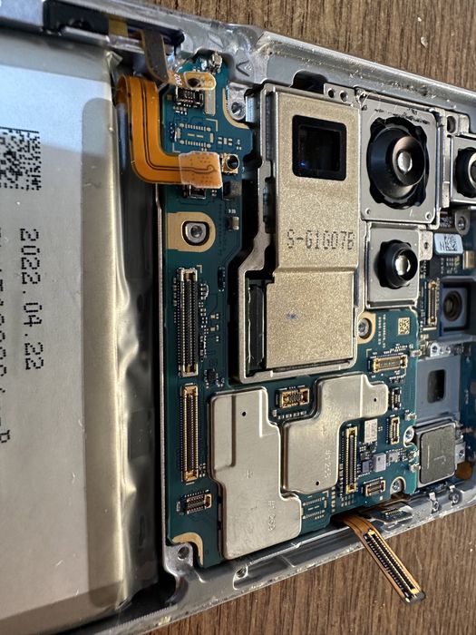 Reparatii telefoane/ecrane/baterii service Gsm