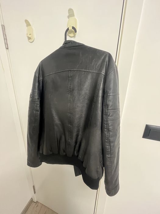 Кожено яке Guess M