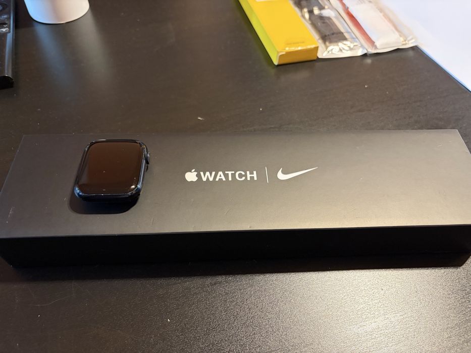 Apple Watch Series 7 Nike Edition 45mm
