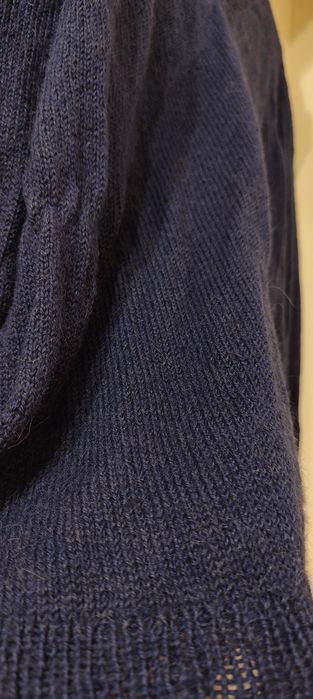 Pulover lana alpaca 100% lucrat manual stare foarte bună L-XL