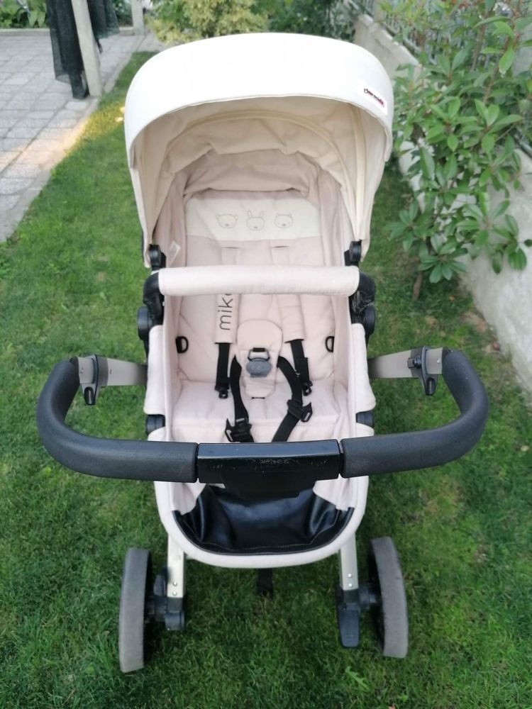 Бебешка количка Chipolino