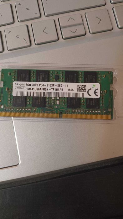 memorie portatil DDR4, 8 gb