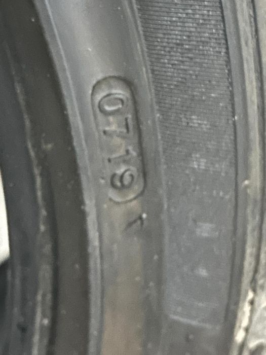 Anvelope Vara Hankook 255/40R19 si 235/40R19