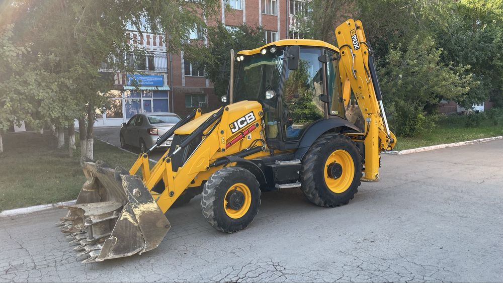 Экскаватор погрузчик, гидромолт,ковщ, 60 40, опытный оператор