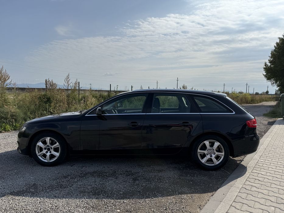 Audi a4 2010 b8 263.000 km 2.0 tdi 136 cp
