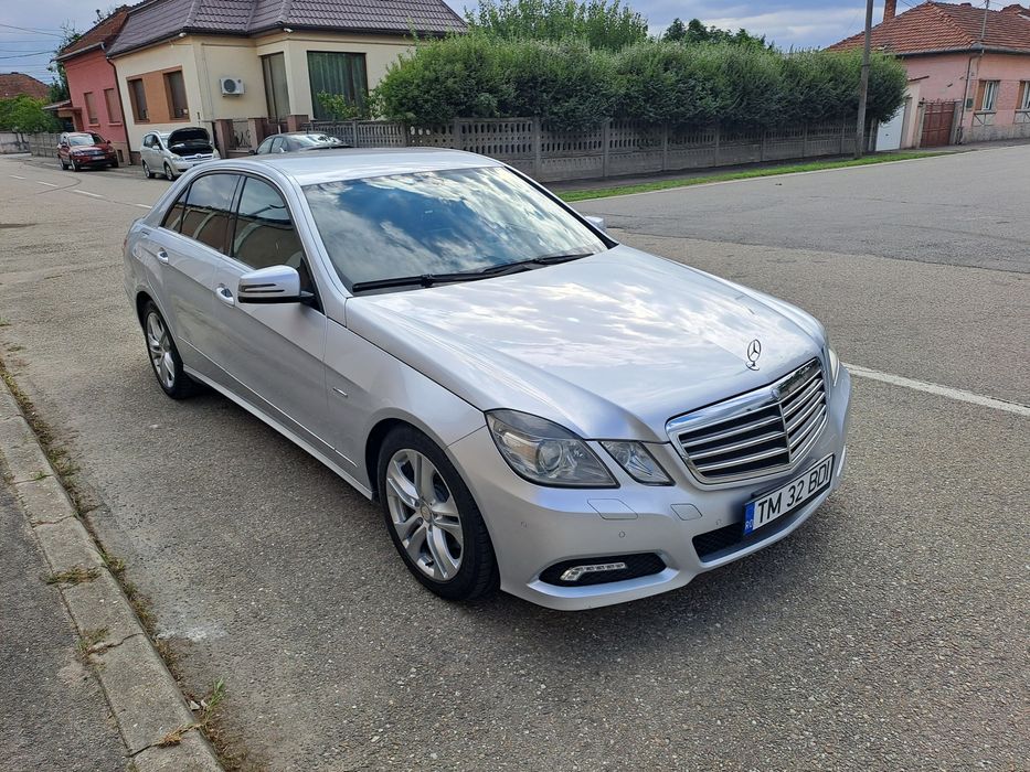 Mercedes e 220  avangarde 204cp