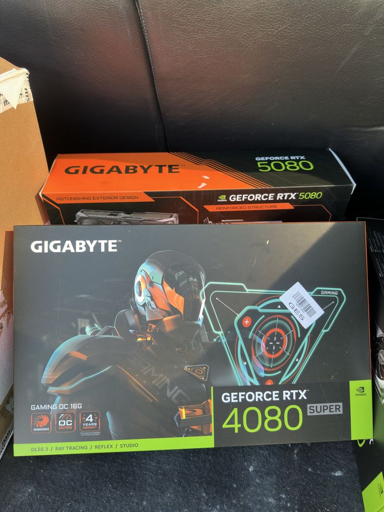 Placa video gigabyte 4080 SUPER sigilata
