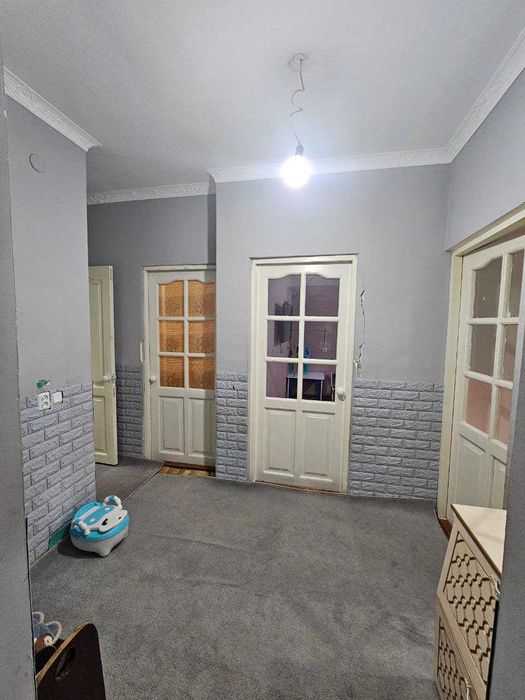 Самарканд шахрида 2 хонали уй сотилади 77 серия