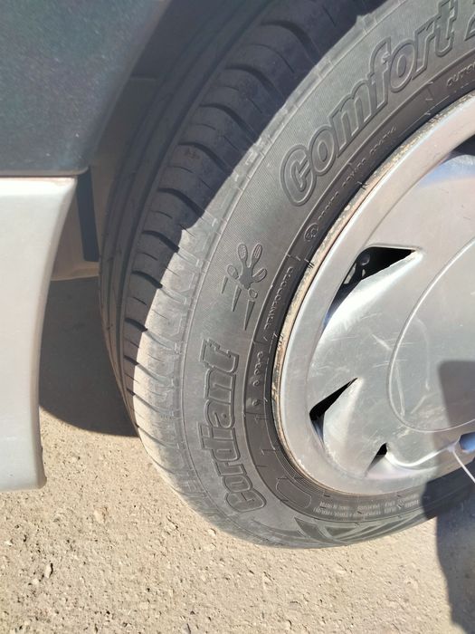 Продам Тойота Авенсис